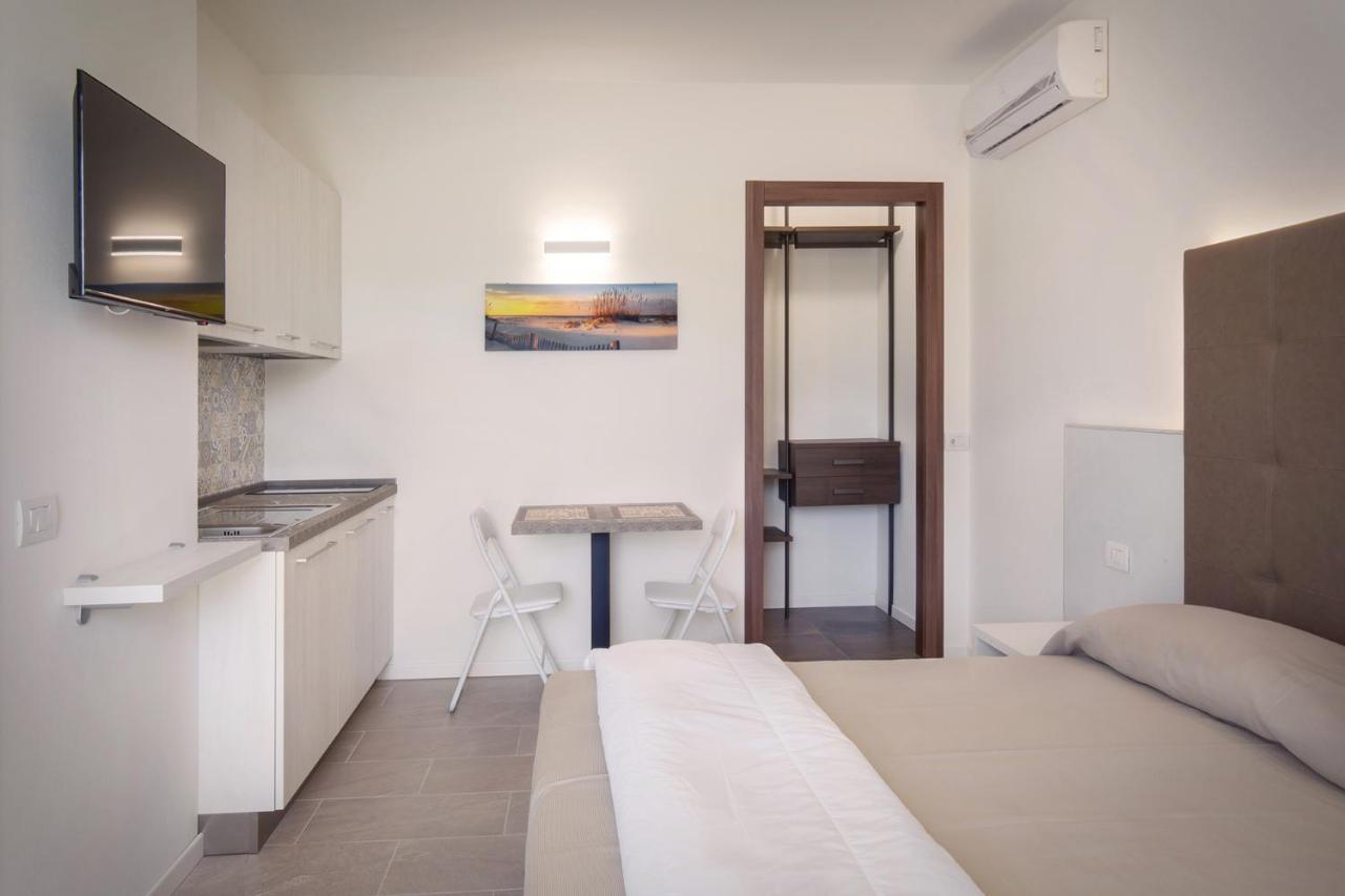 Villa Aurora-Holiday Home Apt 2 Bardolino Exterior foto